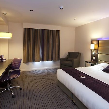 Premier Inn Falkirk - Larbert Екстер'єр фото