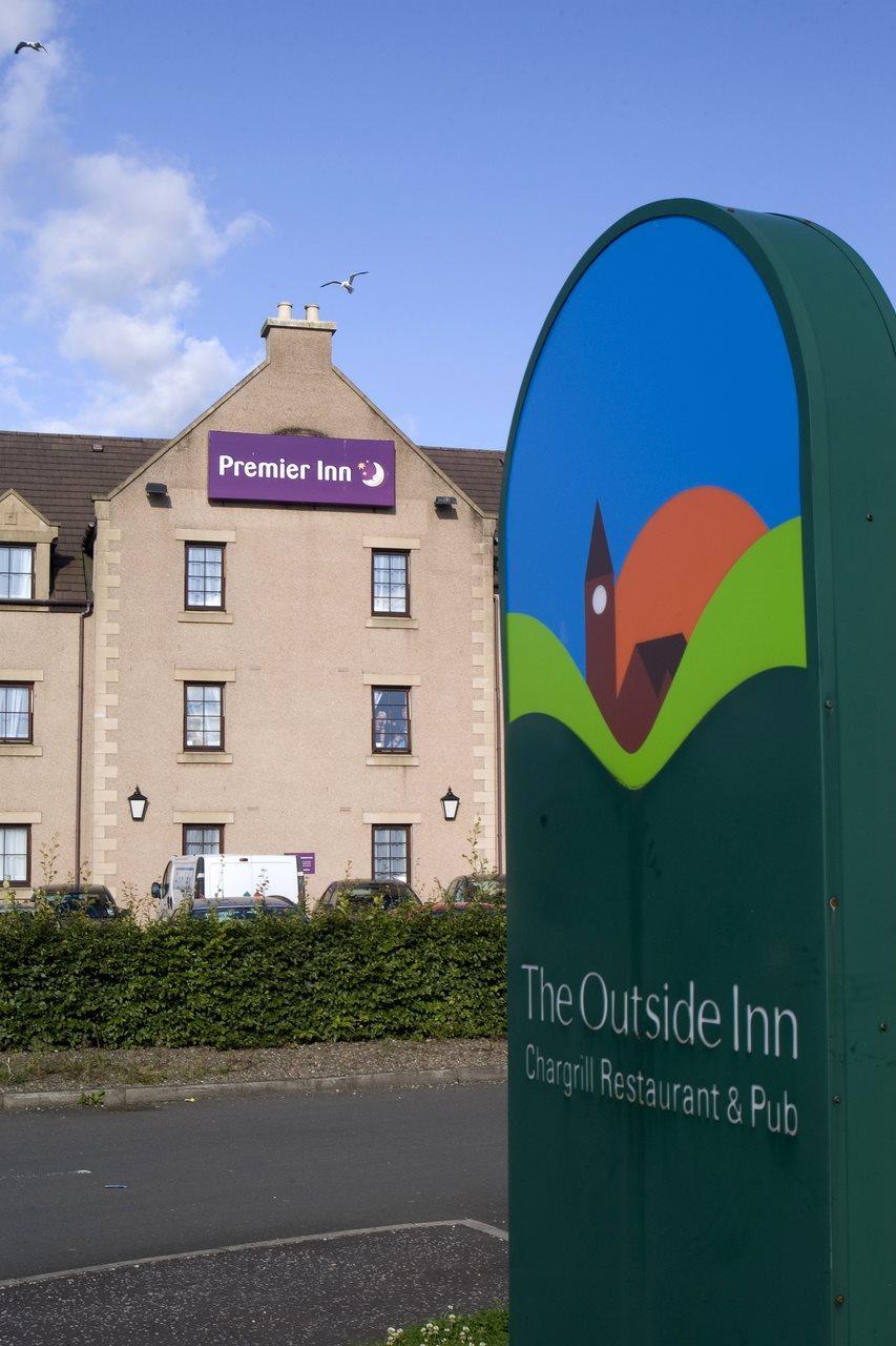 Premier Inn Falkirk - Larbert Екстер'єр фото