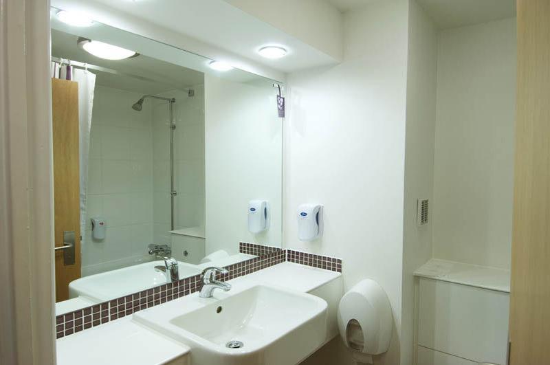 Premier Inn Falkirk - Larbert Екстер'єр фото